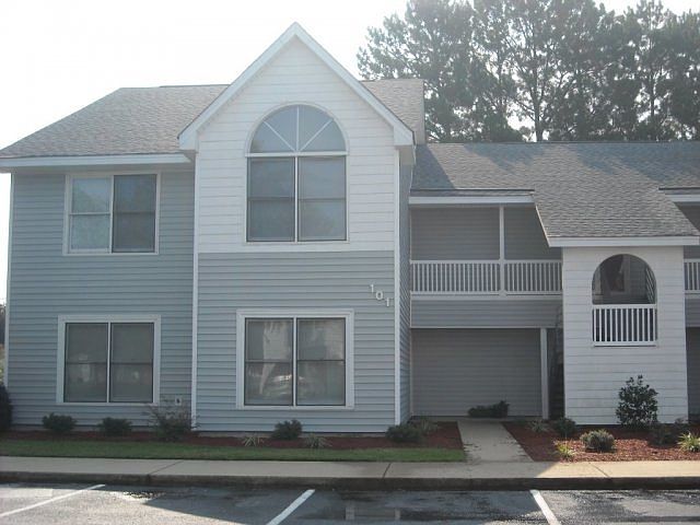 1st image of 112 D W Victoria Ct