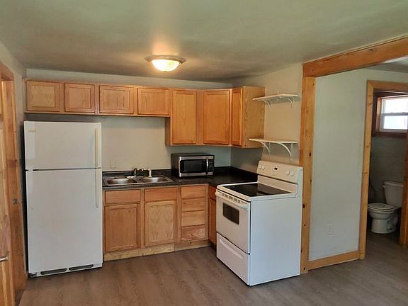 4th image of 1620 E Grand Ave Unit A
