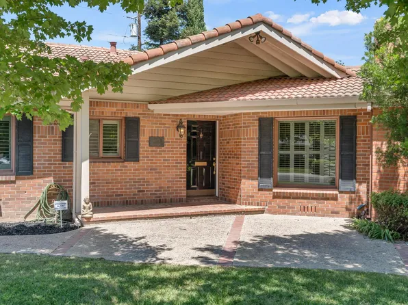 1071 W Monterey Ave, Stockton, CA 95204