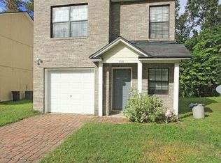 5121 Cruz Rd, Jacksonville, FL 32207