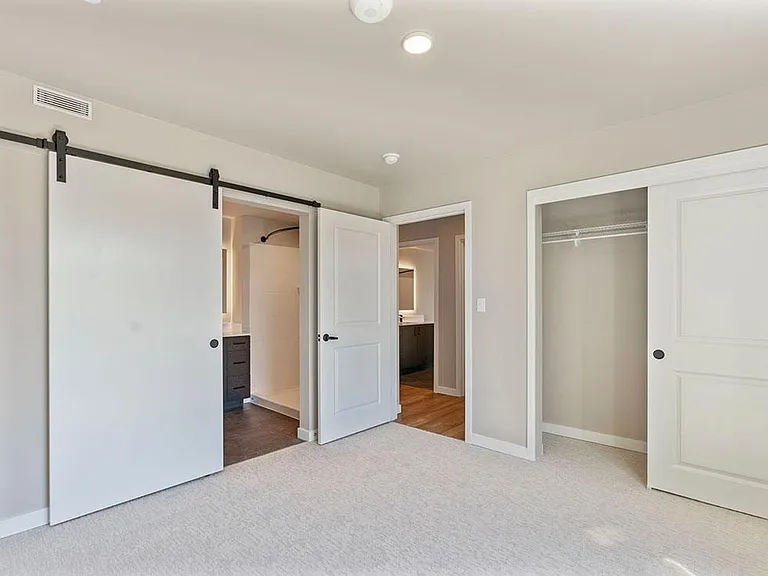 Nuovo Apartments — Photo 46