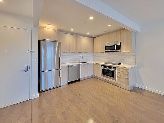 1st image of 3040 21st St APT 203