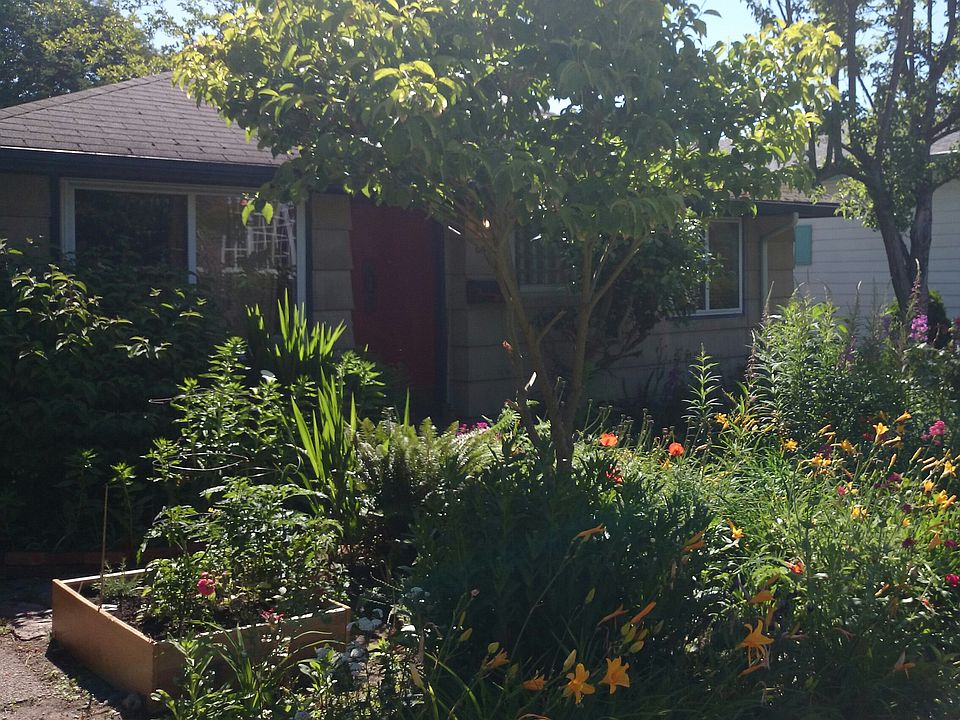 2nd image of 6528 18th Ave NW