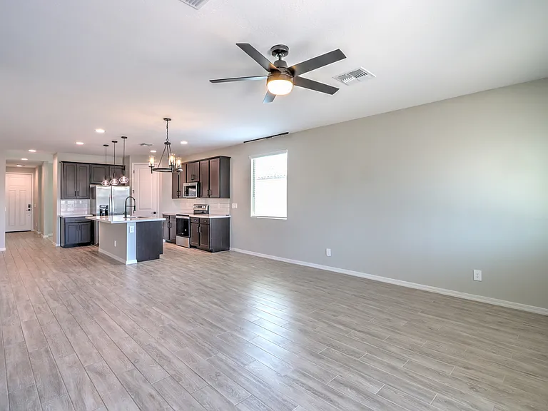 35879 W Santa Barbara Ave — Photo 25