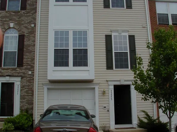 45575 Trestle Ter, Sterling, VA 20166