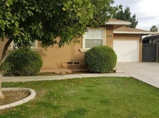2704 Laurel Dr, Bakersfield, CA 93304