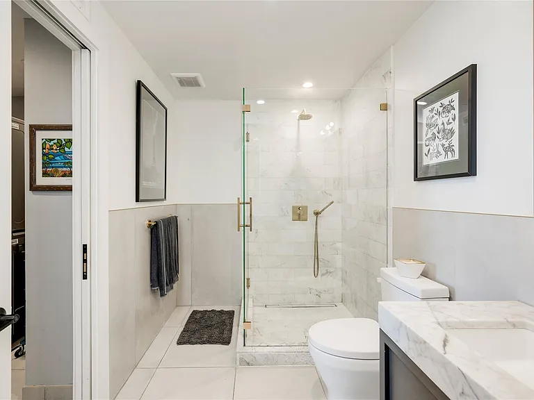 70 Rainey St #1310 — Photo 8