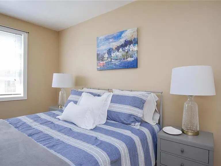 70 Carroll Ave #509 — Photo 25