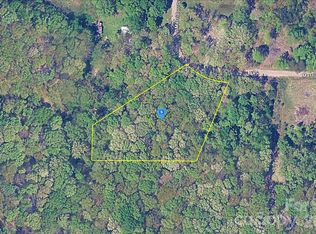 1525 Merridon Dr, Pinnacle, NC 27043