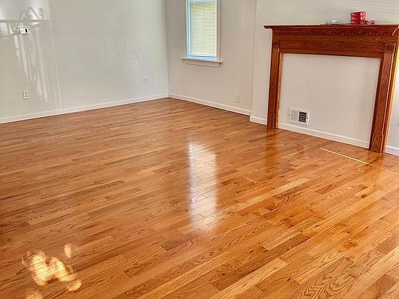 2nd image of 5004 Duffield St