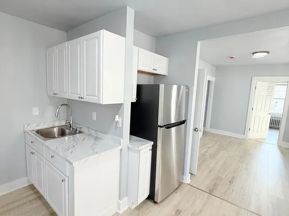 39 Farren, 39 Farren Ave Floor 2, New Haven, CT 06513