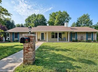 12816 Sarala Pl, Saint Louis, MO 63131