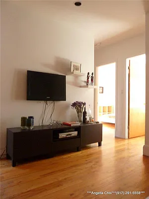Rented by R New York | media 11
