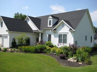 715 North St, Windsor, MA 01270