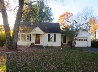 104 Orchardview St, West Springfield, MA 01089