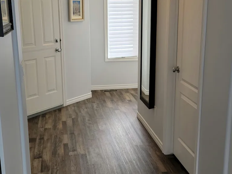 Bayfield Cres — Photo 4