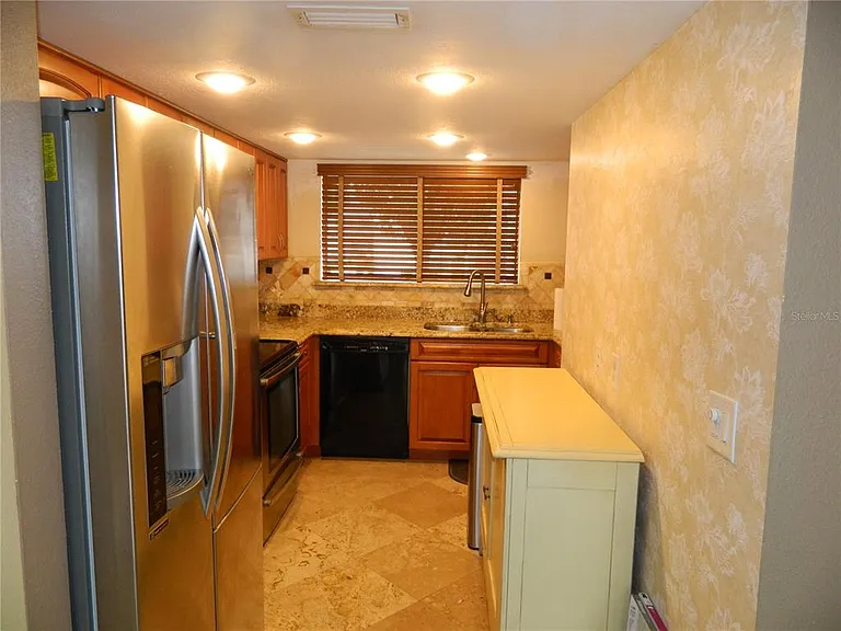 266 Orienta Point St — Photo 9