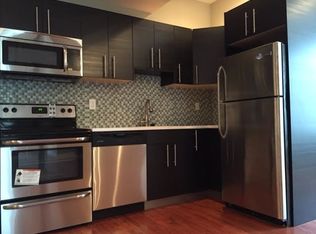 19 N 3rd St, Philadelphia, PA 19106