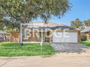 4710 Audubon Dr, Arlington, TX 76018