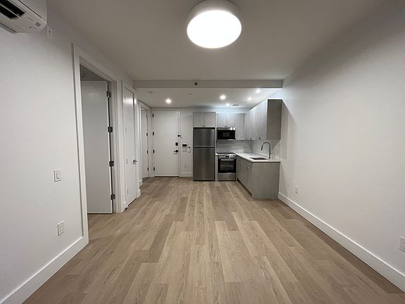 4th image of 1558 Nostrand Ave #3A