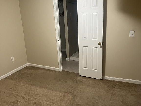 3rd image of 3010 Saint Clair Dr