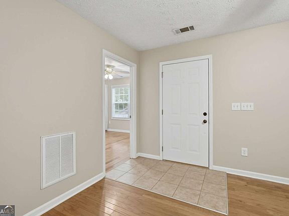 5th image of 309 Barney Fields Rd