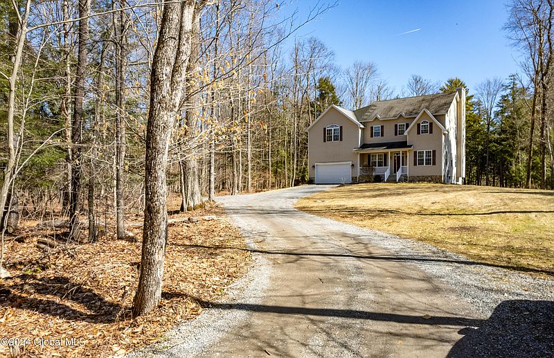 2nd image of 519 North Creek Road