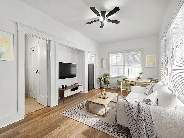 623 E Broadway #5 — Photo 12