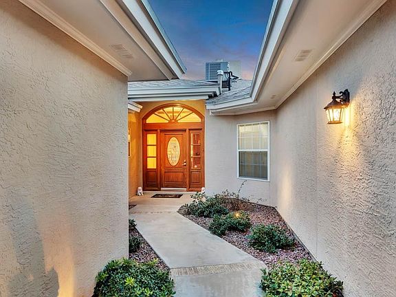 5th image of 5612 Cortina Dr