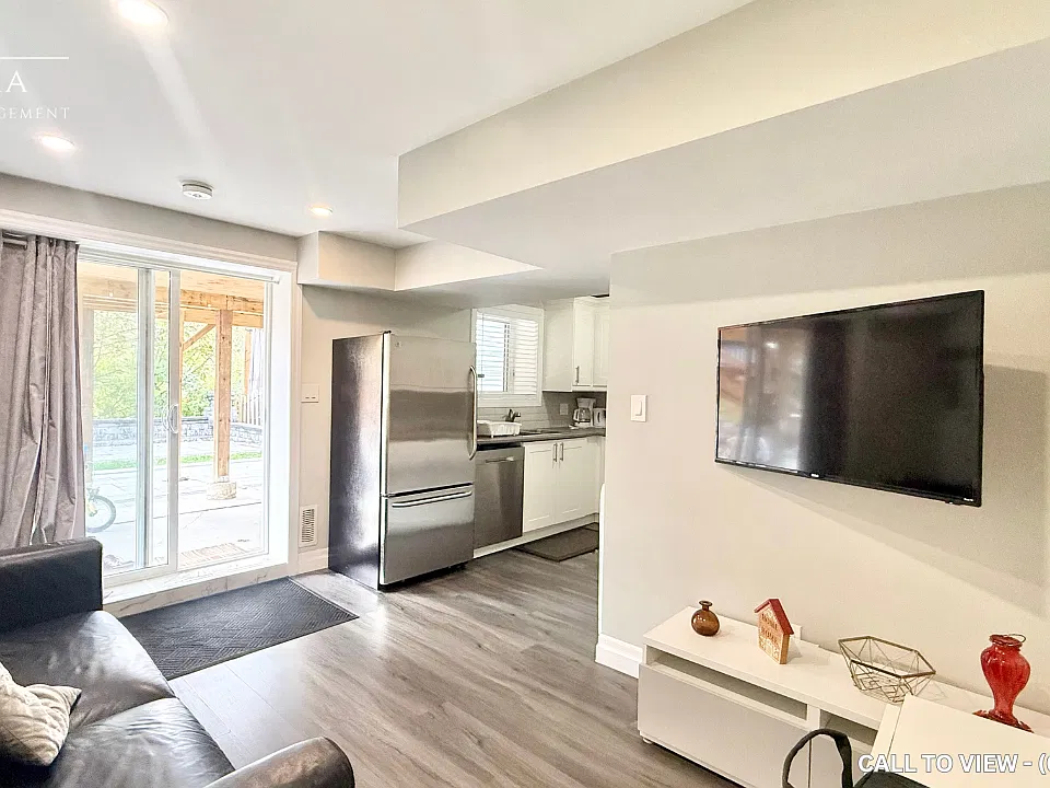 427 Cobblehill Dr #2
