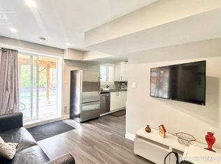 427 Cobblehill Dr #2, Oshawa, ON L1K 1Y6
