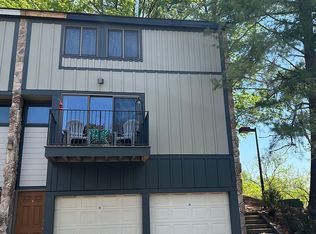 1840 Cherokee Bluff Dr, Knoxville, TN 37920