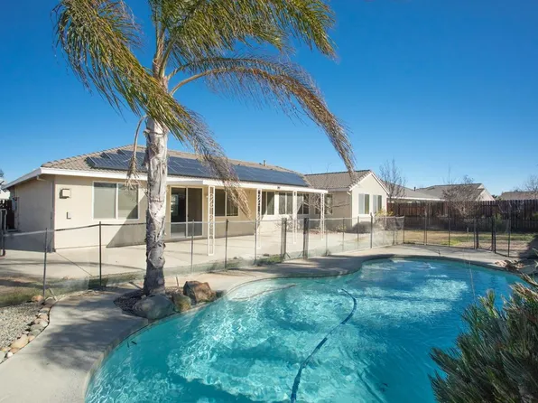 1110 Bronco Dr, Plumas Lake, CA 95961