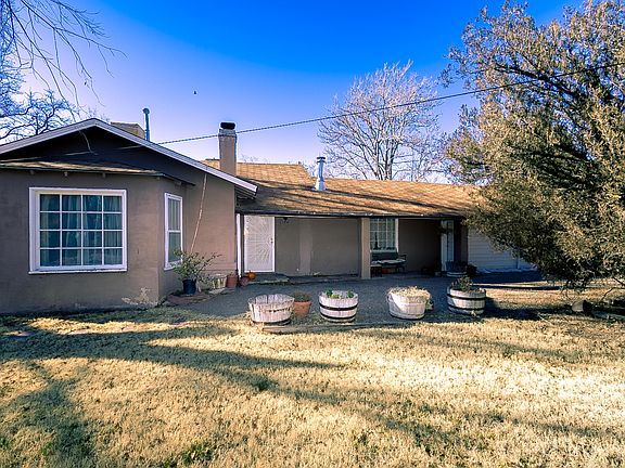 3rd image of 7301 Guadalupe Trl NW