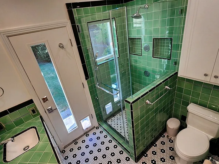 935 Swanston Dr — Photo 9