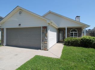 2120 Call Dr, Lexington, KY 40505