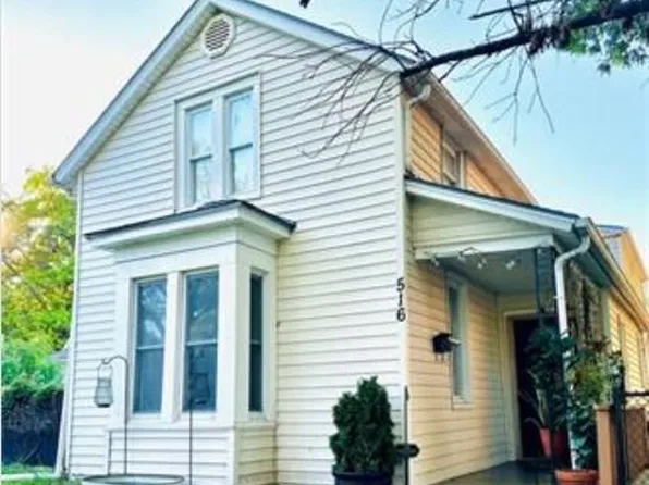 516 Linn St, Leavenworth, KS 66048