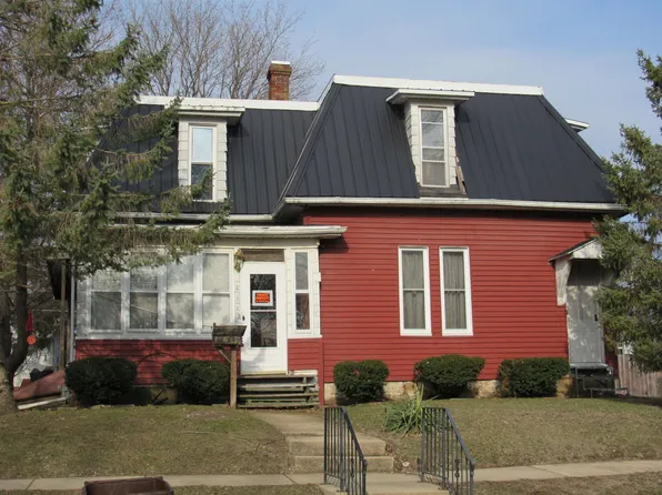 214 N Matteson St, Maquoketa, IA 52060