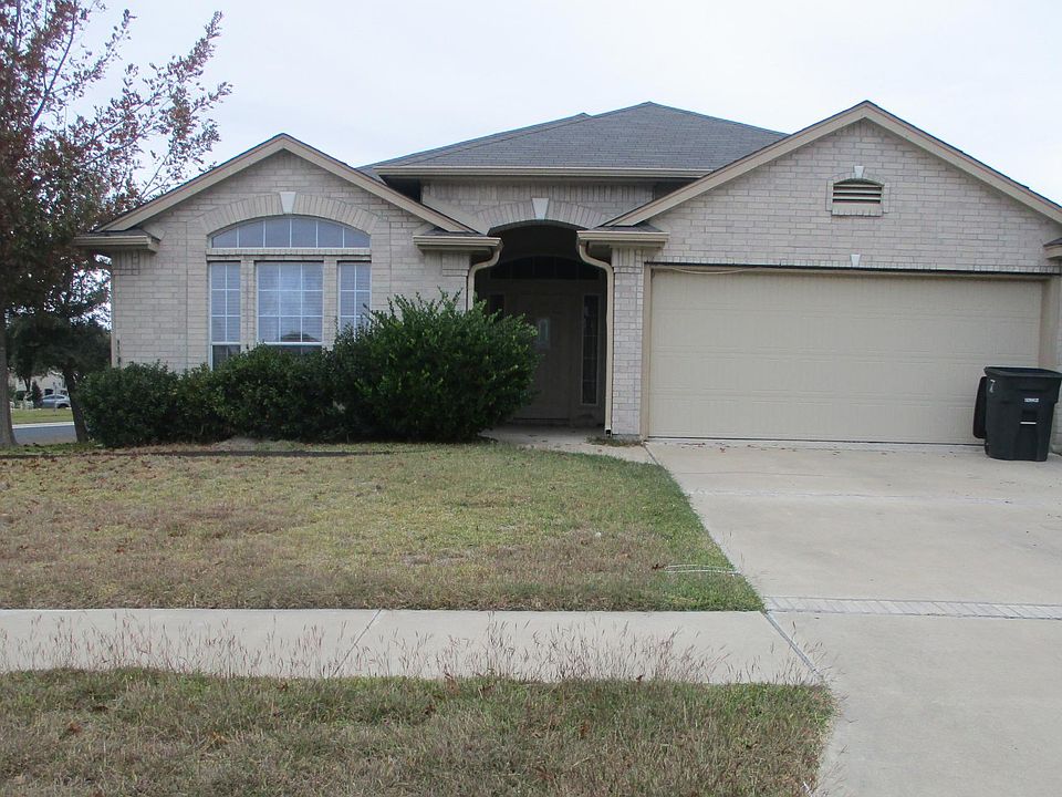 1st image of 5203 Golden Gate Dr