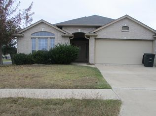 5203 Golden Gate Dr, Killeen, TX 76549