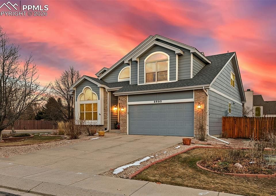 1st image of 8695 Ballantrae Dr