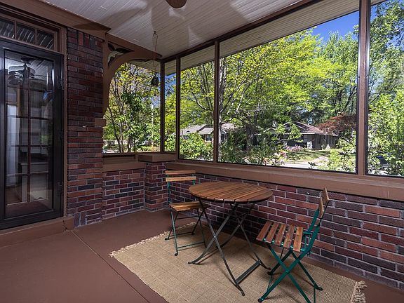 3rd image of 1905 Mignon Ave