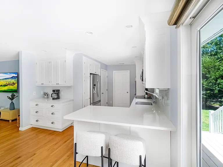 5 Tamarack Ln — Photo 7