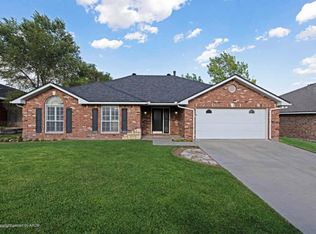 86 Country Club Dr, Canyon, TX 79015