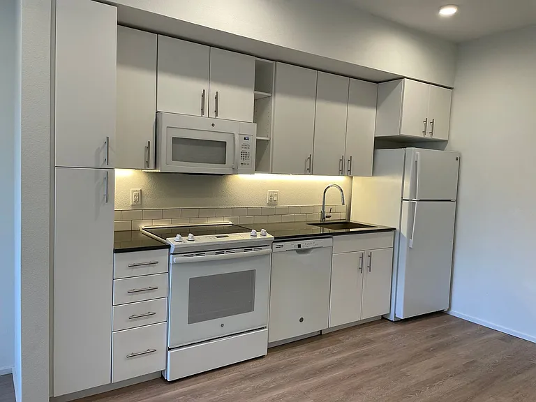 ES1213 -Alberta Street Lofts — Photo 22