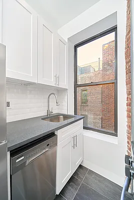 Rented by Living New York | media 19