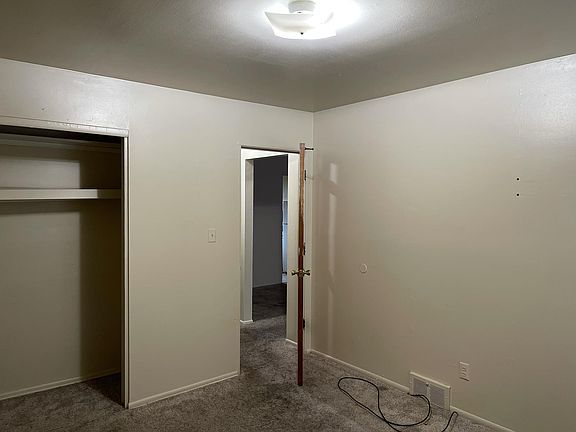 5th image of 12880 Dolphin St #1