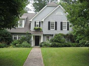 Wonderful curb appeal