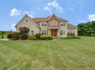 2218 Irene Rd, Wadsworth, OH 44281