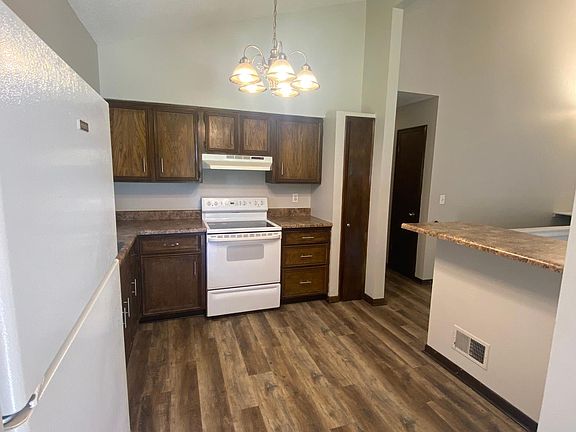 5th image of 3107 N 95th St